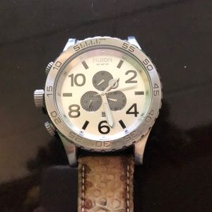 6 Nixon watches